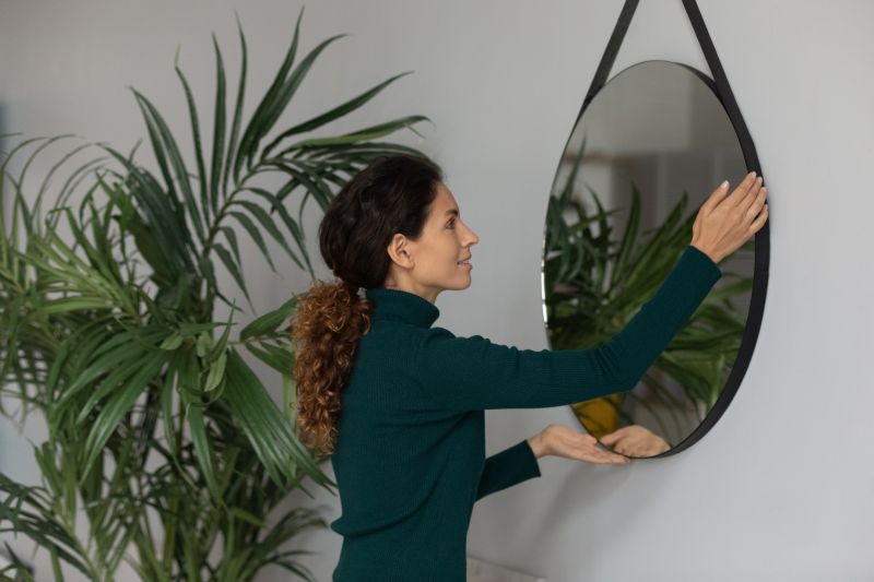Minimalist Mirror Hangings